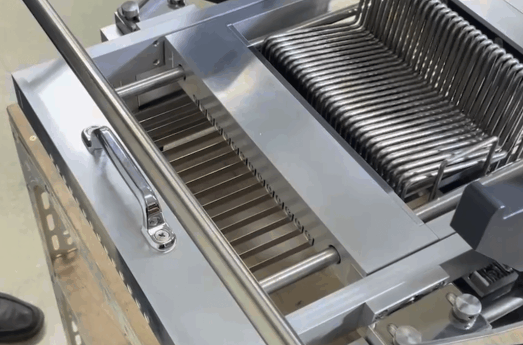 노아기계 무뎌진 칼날 교체 방법