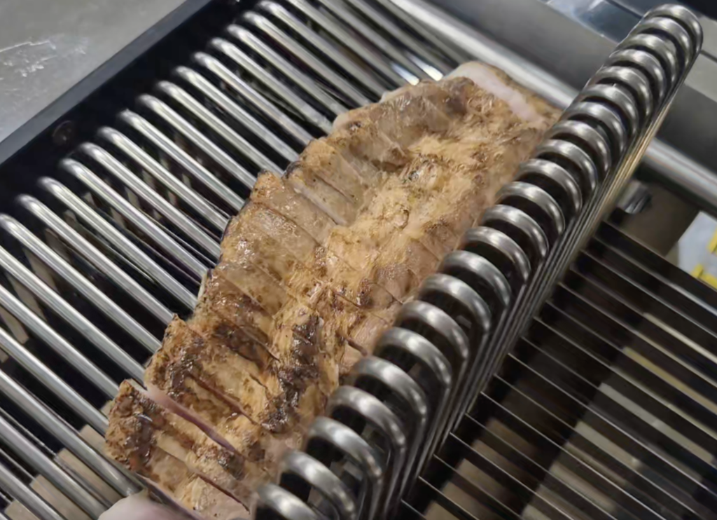 삼겹살써는기계로 초벌삼겹 세절 전/후 사진 2